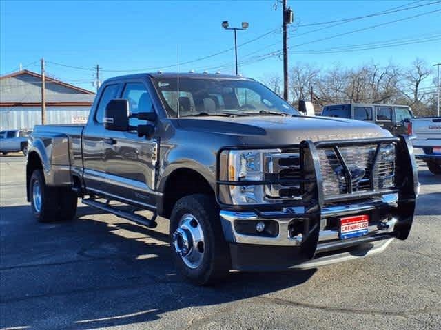 2023 Ford F-350 XLT