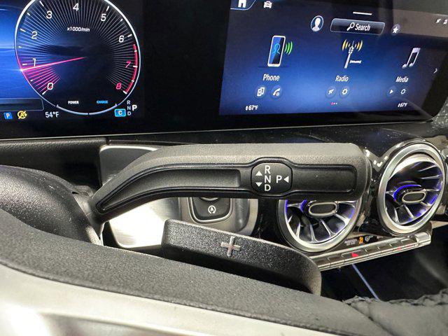 2025 Mercedes-Benz GLB 4MATIC