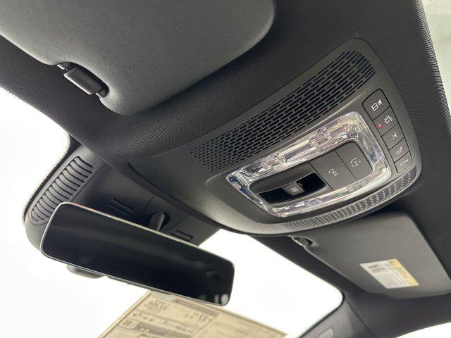2025 Mercedes-Benz GLB 4MATIC