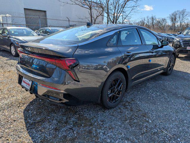 2025 Kia K5 LXS