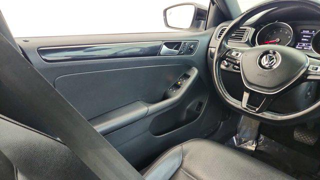 2018 Volkswagen Jetta 1.8T SE Sport