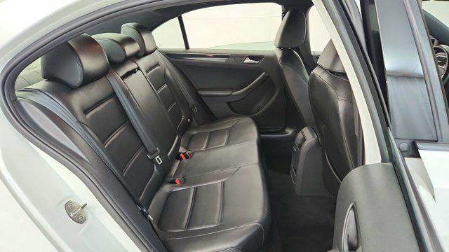 2018 Volkswagen Jetta 1.8T SE Sport