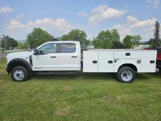 2025 Ford F-550 XL