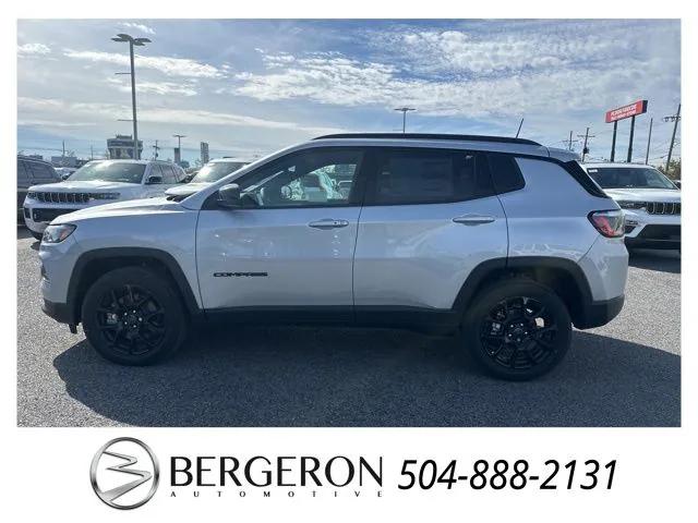 2025 Jeep Compass COMPASS LATITUDE 4X4