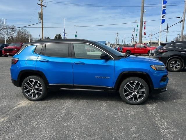 2025 Jeep Compass COMPASS LIMITED 4X4