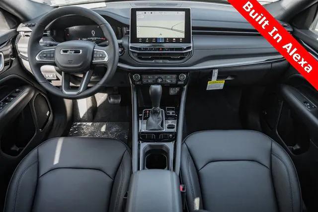 2025 Jeep Compass COMPASS LIMITED 4X4