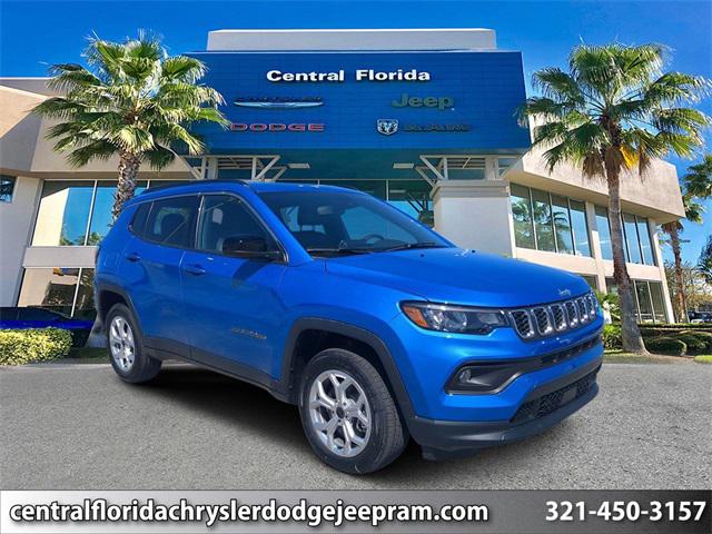 2025 Jeep Compass COMPASS LATITUDE 4X4