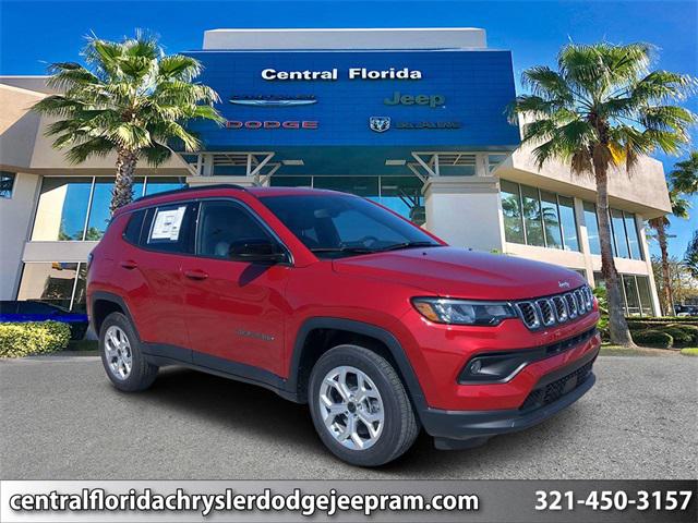 2025 Jeep Compass COMPASS LATITUDE 4X4