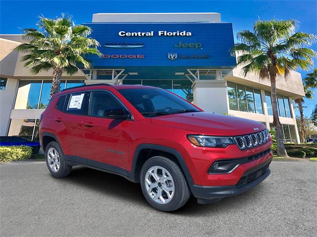 2025 Jeep Compass COMPASS LATITUDE 4X4