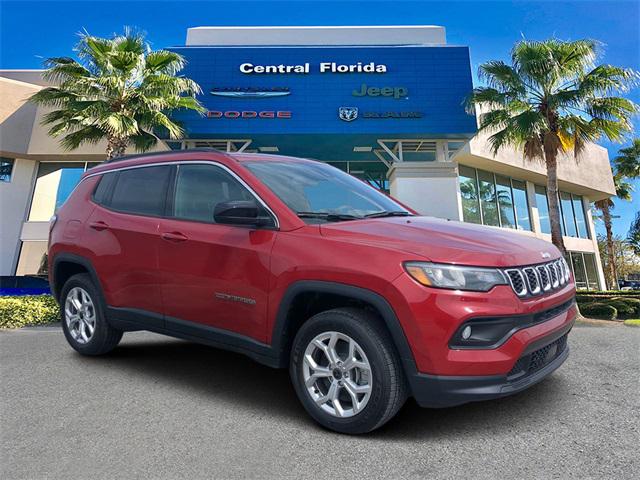 2025 Jeep Compass COMPASS LATITUDE 4X4