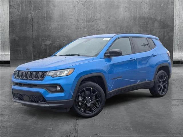 2025 Jeep Compass COMPASS LATITUDE 4X4