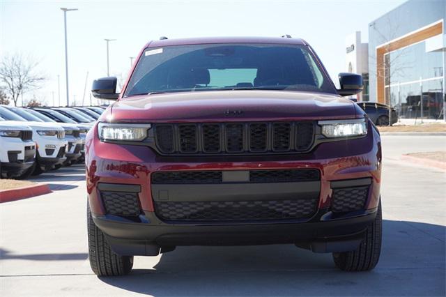 2025 Jeep Grand Cherokee GRAND CHEROKEE L ALTITUDE 4X4