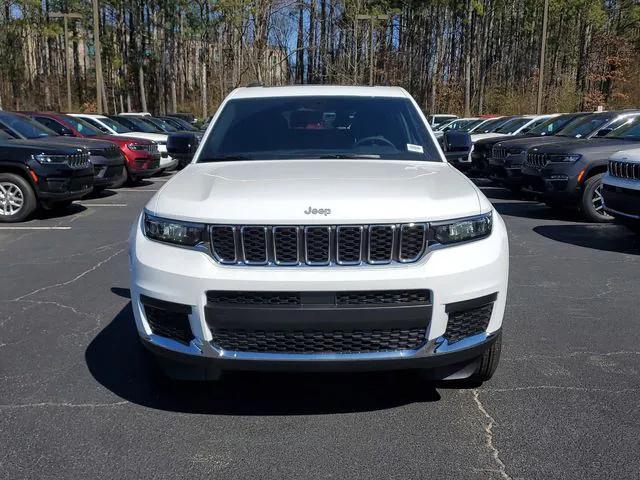 2025 Jeep Grand Cherokee GRAND CHEROKEE L LAREDO X 4X4
