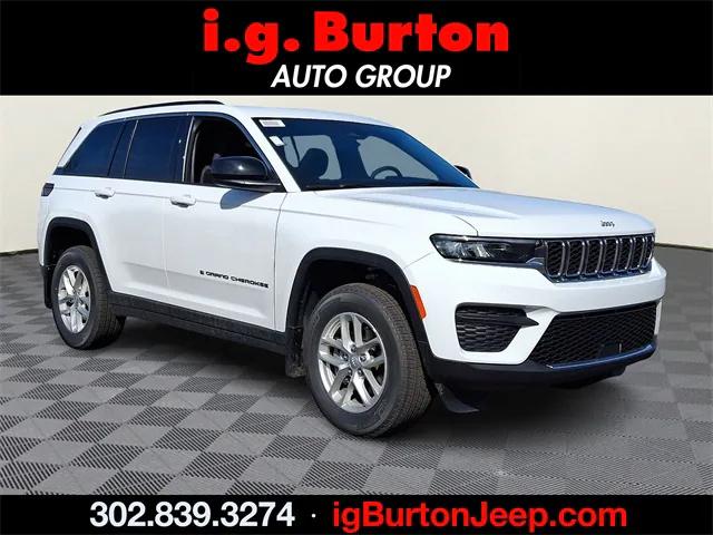 2025 Jeep Grand Cherokee GRAND CHEROKEE LAREDO X 4X4