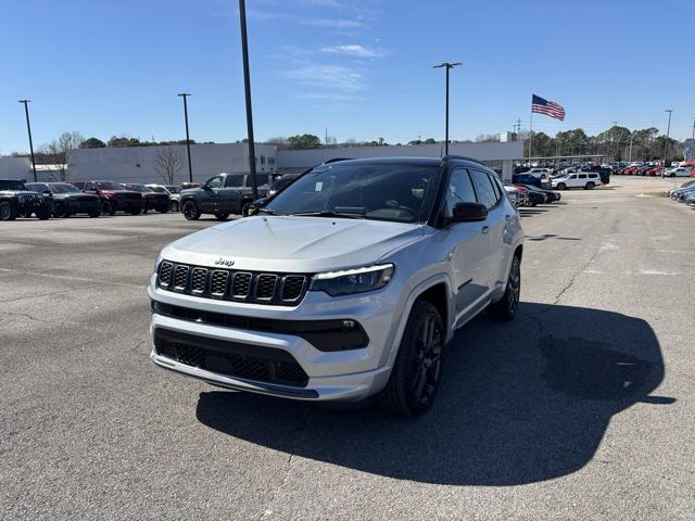 2025 Jeep Compass COMPASS LIMITED 4X4