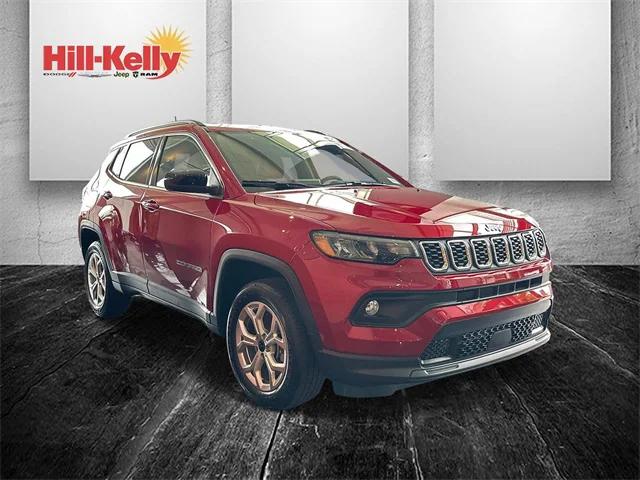 2025 Jeep Compass COMPASS LATITUDE 4X4