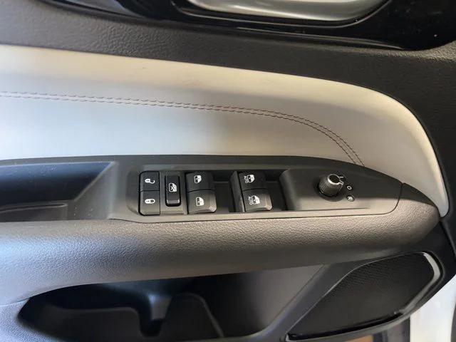 2025 Jeep Compass COMPASS LIMITED 4X4