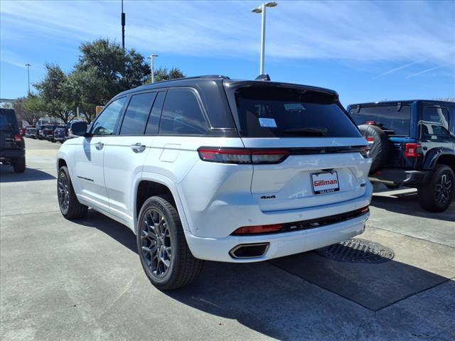 2025 Jeep Grand Cherokee GRAND CHEROKEE SUMMIT RESERVE 4X4