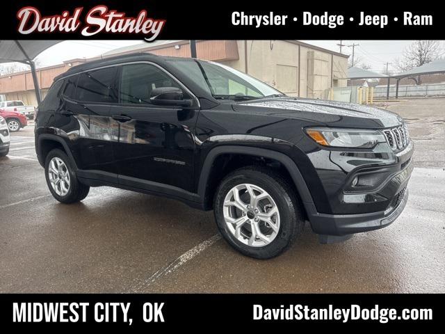 2025 Jeep Compass COMPASS LATITUDE 4X4