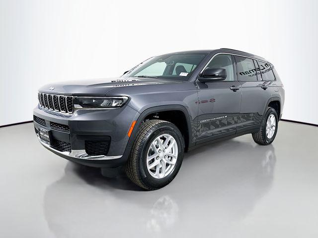 2025 Jeep Grand Cherokee GRAND CHEROKEE L LAREDO X 4X4