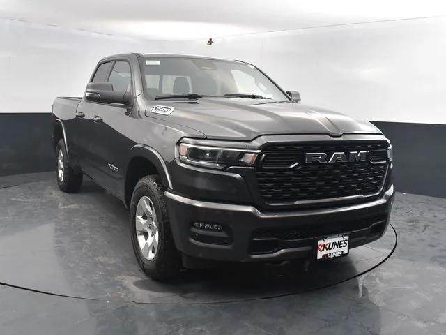 2025 RAM Ram 1500 RAM 1500 BIG HORN QUAD CAB 4X4 64 BOX