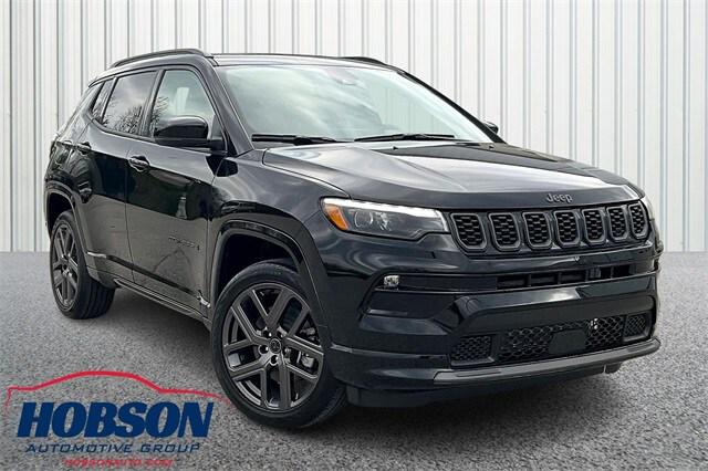 2025 Jeep Compass COMPASS LIMITED 4X4