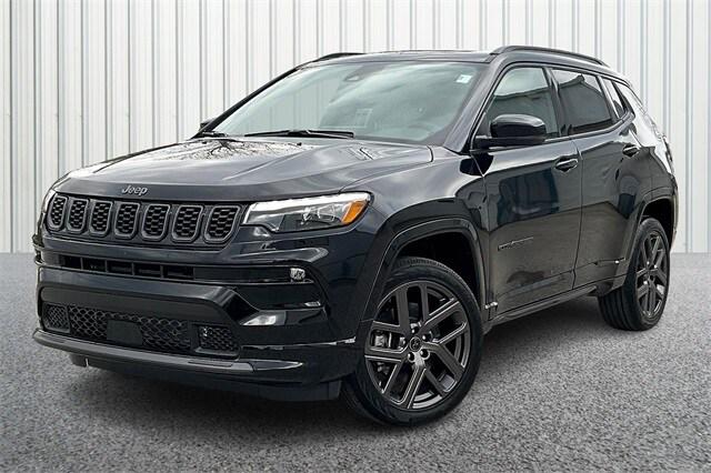 2025 Jeep Compass COMPASS LIMITED 4X4