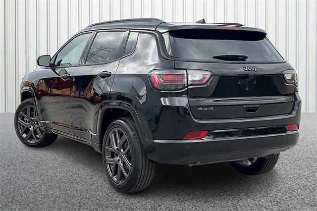 2025 Jeep Compass COMPASS LIMITED 4X4