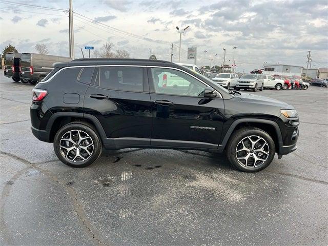 2025 Jeep Compass COMPASS LIMITED 4X4