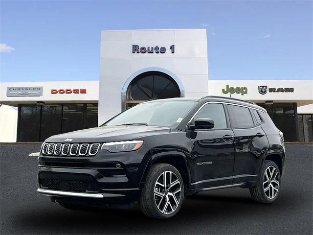 2025 Jeep Compass COMPASS LIMITED 4X4