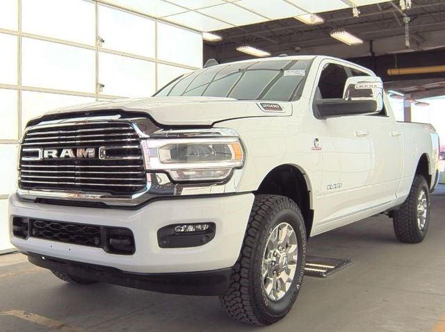 2023 RAM 2500 Laramie Crew Cab 4x4 64 Box