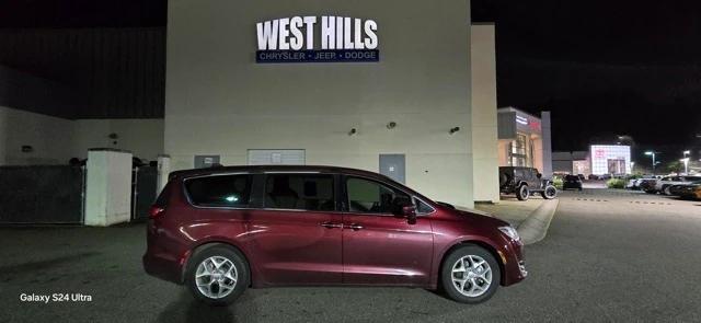 2018 Chrysler Pacifica Touring Plus