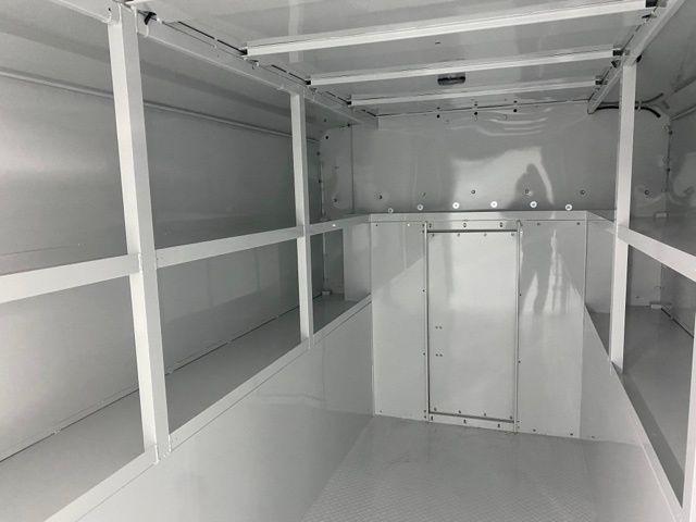 2025 Ford E-350 Cutaway Base