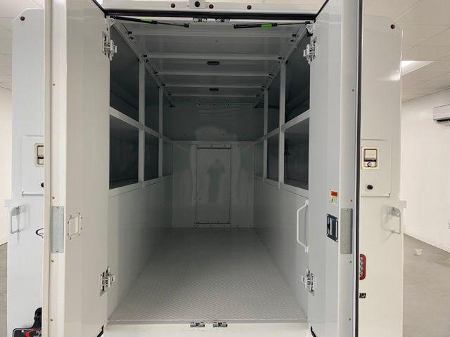 2025 Ford E-350 Cutaway Base