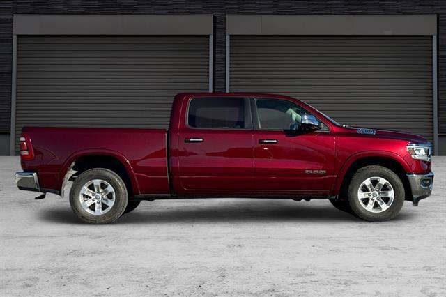 2022 RAM 1500 Laramie Crew Cab 4x4 64 Box
