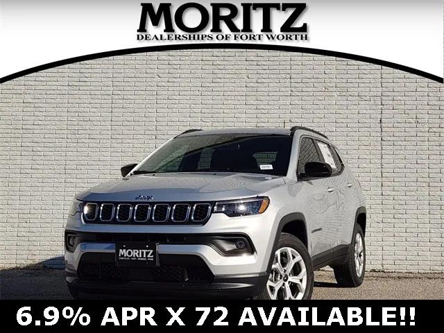 2025 Jeep Compass COMPASS LATITUDE 4X4