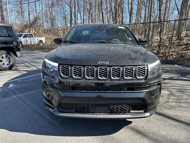 2025 Jeep Compass COMPASS LIMITED 4X4