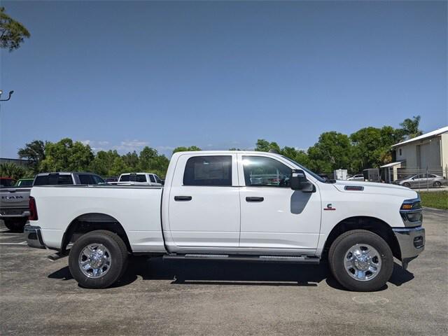 2025 RAM Ram 2500 RAM 2500 TRADESMAN CREW CAB 4X4 64 BOX