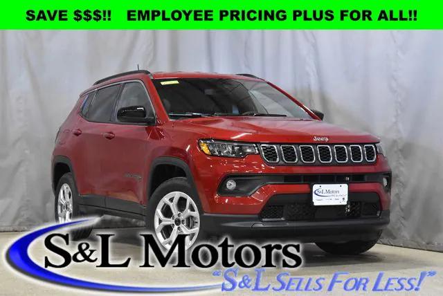 2025 Jeep Compass COMPASS LATITUDE 4X4