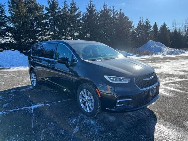 2025 Chrysler Pacifica PACIFICA SELECT AWD