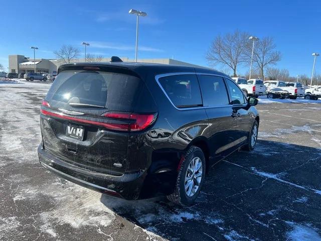 2025 Chrysler Pacifica PACIFICA SELECT AWD