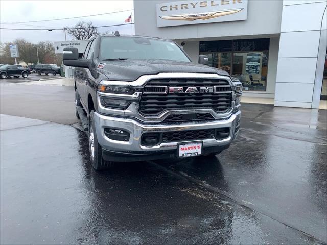 2025 RAM Ram 2500 RAM 2500 TRADESMAN CREW CAB 4X4 64 BOX 2025 RAM Ram 2500 RAM 2500 TRADESMAN CREW CAB 4X4 64 BOX