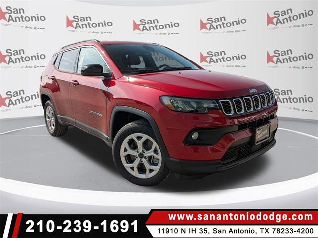 2025 Jeep Compass COMPASS LATITUDE 4X4