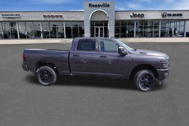 2025 RAM Ram 3500 RAM 3500 BIG HORN CREW CAB 4X4 64 BOX