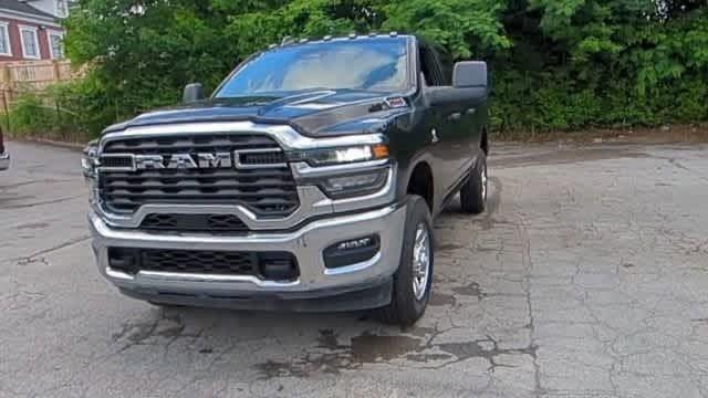 2025 RAM Ram 2500 RAM 2500 TRADESMAN CREW CAB 4X4 64 BOX