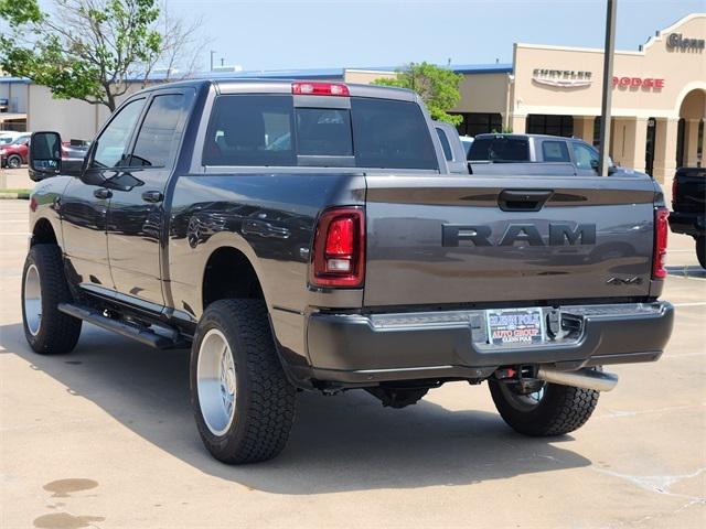 2025 RAM Ram 2500 RAM 2500 TRADESMAN CREW CAB 4X4 64 BOX