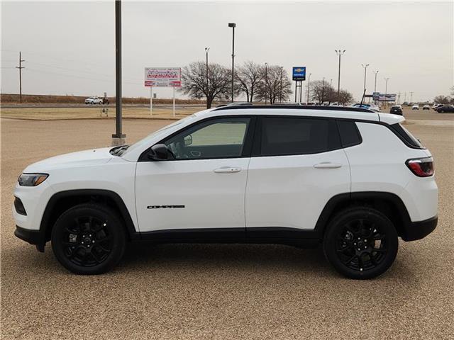 2025 Jeep Compass COMPASS LATITUDE 4X4