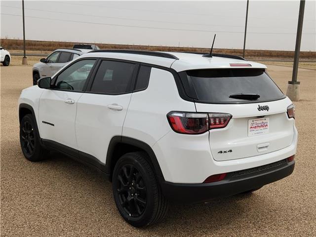 2025 Jeep Compass COMPASS LATITUDE 4X4