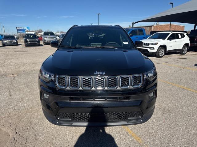2025 Jeep Compass COMPASS LATITUDE 4X4
