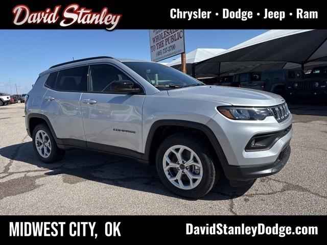 2025 Jeep Compass COMPASS LATITUDE 4X4